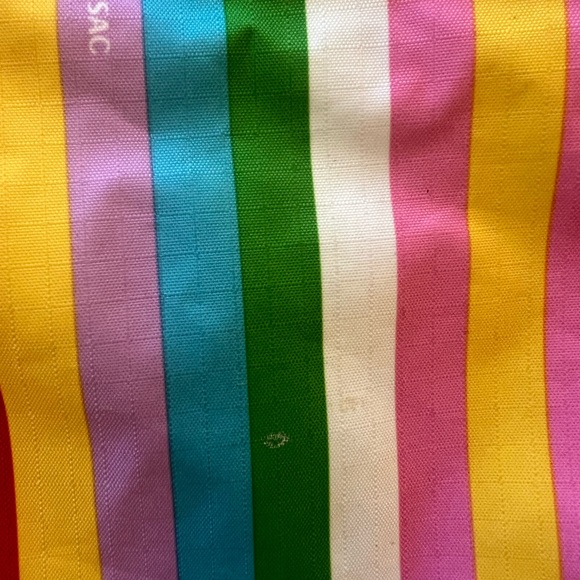 Lesportsac Classic Tote Weekender - Picture 7 of 11